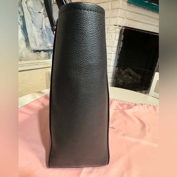 NWT Kate Spade Infinite Triple Compartment tote in black pebbled leather. - Picture 7 of 8